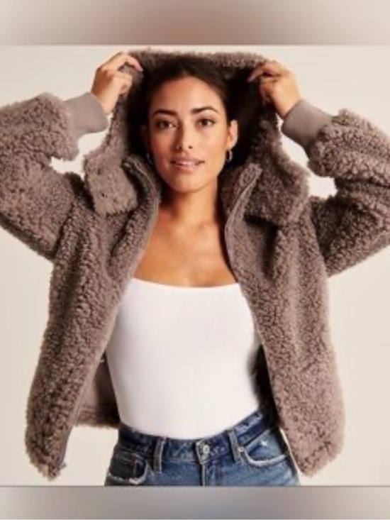 Abercrombie & Fitch Sweaters - Sherpa Fleece Jacket with Removable Hood